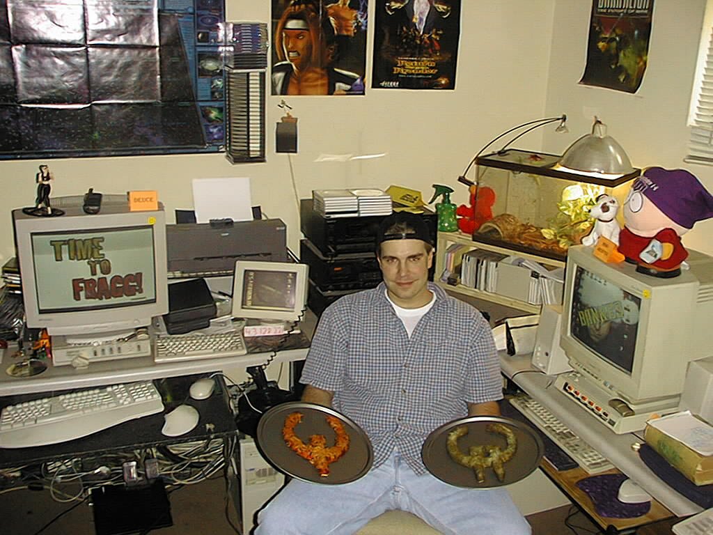 Stop all the downloading. (@compaesthetics) on Twitter photo 