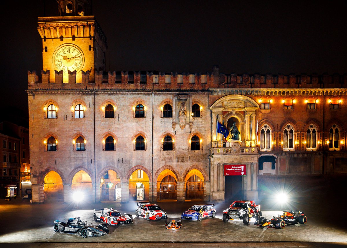 The FIA Prize Giving 2022 will gather stars & cars from the 7 FIA World Championships tomorrow in Bologna 🇮🇹

Watch at 9:30 pm CET on the FIA TikTok, Facebook, YouTube channels

#FIAPrizeGiving 🏆

@MercedesEQFE @TGR_WEC @TGR_WRC @redbullracing @comunebologna @turismoER