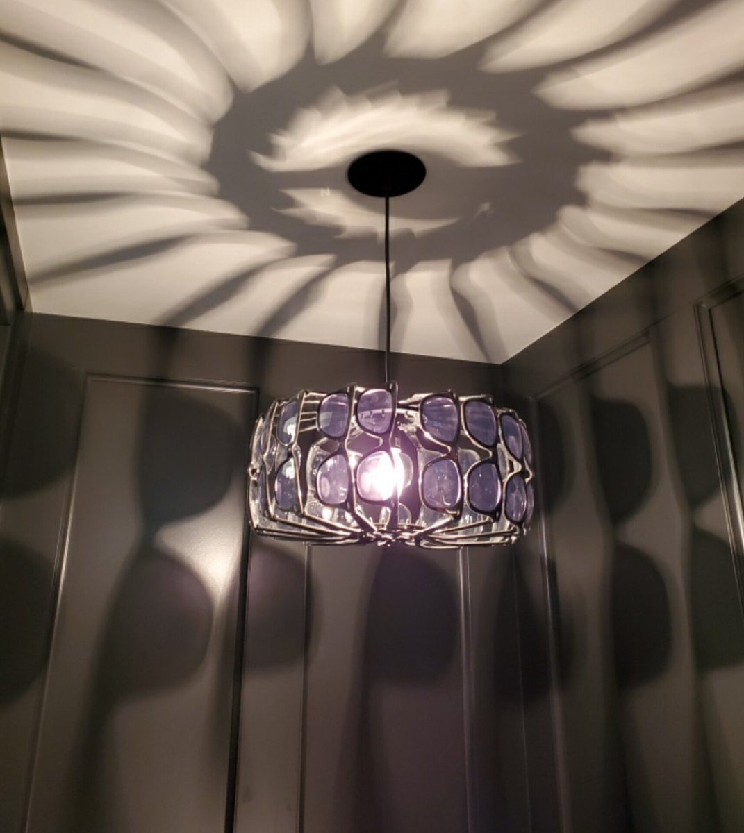 DesignOnKings's tweet image. Here’s a sneak peak of the Spy glasses chandelier from our latest design project! @HeistRestaurant. Now Open! 

#DesignOnKingston #Restaurants #YGK #Kingston
#interiordesign