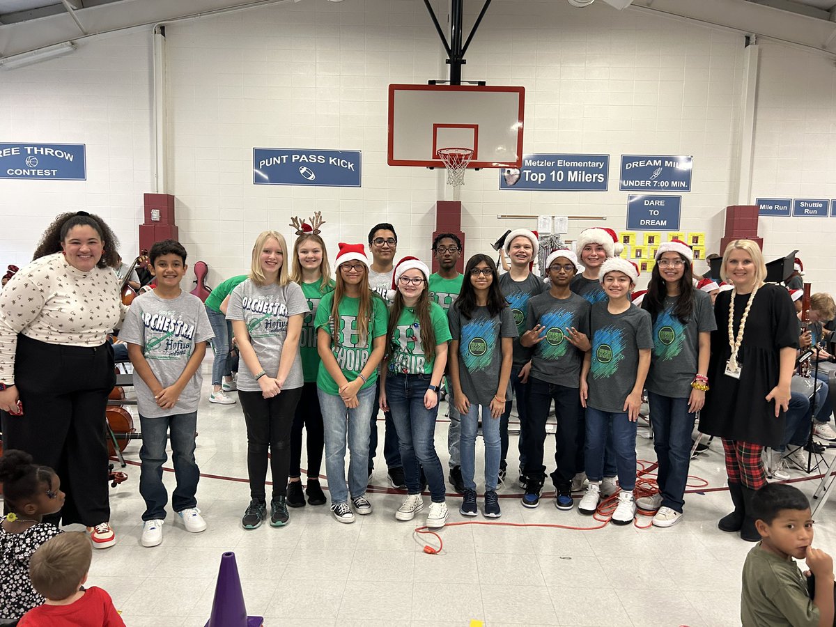 Former <a href="/MetzlerKISD/">Metzler Elementary</a> Huskies on our Music Holiday Tour! Thanks to their awesome music teachers who prepared them so well!! <a href="/Lisagon731793/">Lisa gonzales</a> <a href="/MsWillisMusic/">Elizabeth Willis</a> @hofiusorch <a href="/HofiusChoir/">Hofius Choir</a> <a href="/HofiusKISD/">Hofius Intermediate</a> @kleinisd <a href="/kleinfinearts/">Klein ISD Fine Arts</a>