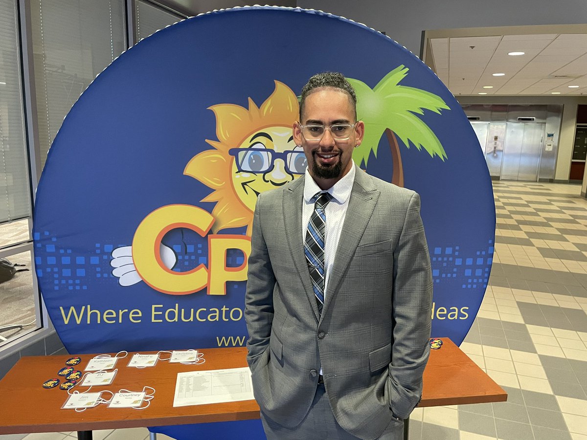 TeamDFlores's tweet photo. Day 1 of The CPALMS Content Developer for the CTE Resources Initiative

@VernattaLee @BettyViada @CTEMiami @miamiedisonsr @tweetcpalms @MDCPSCentral

#BookDGF #GetRightOrGetLeft #EduFloInc #CTEMiami #CurriculumWriting https://t.co/wTs8UmKUN5