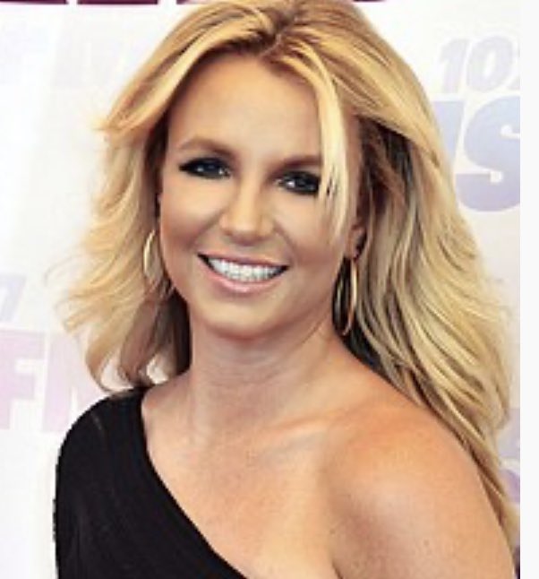 atensnut's tweet image. Britney is free and on her way home.  

What?   Crap………Nevermind.