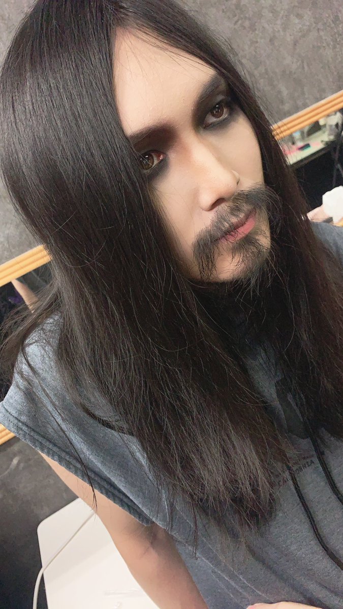 kokuchi_burin tweet picture