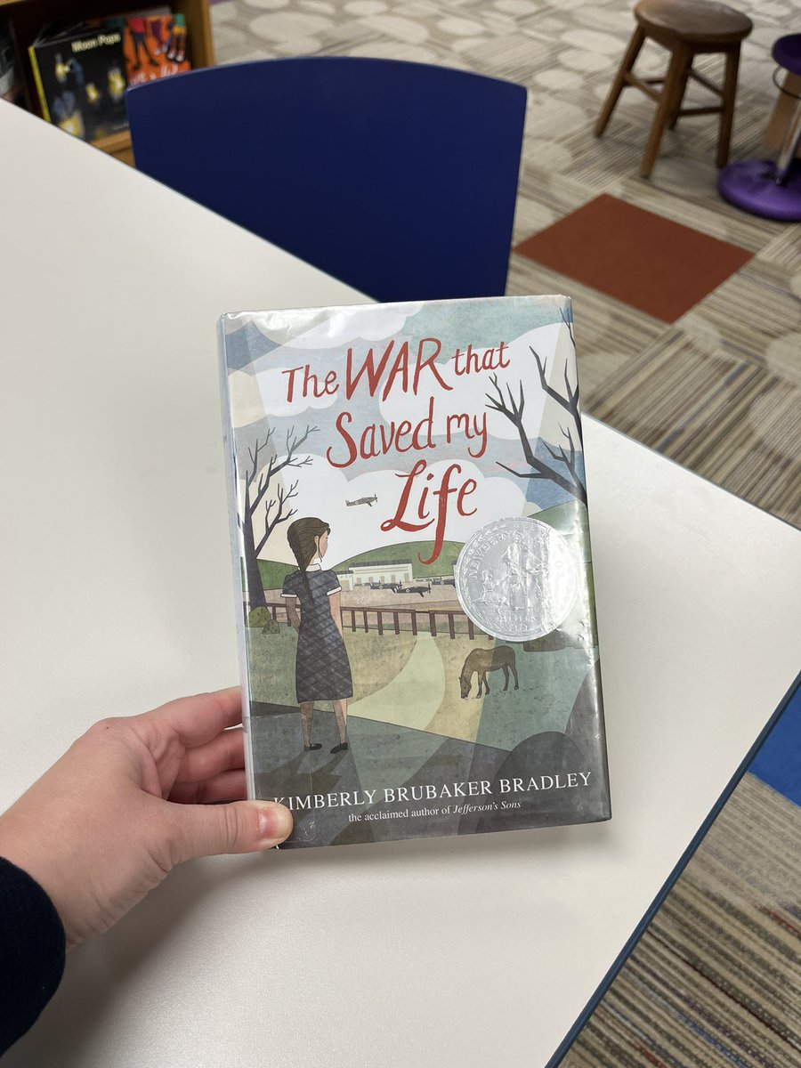 Anna Davis tweet media