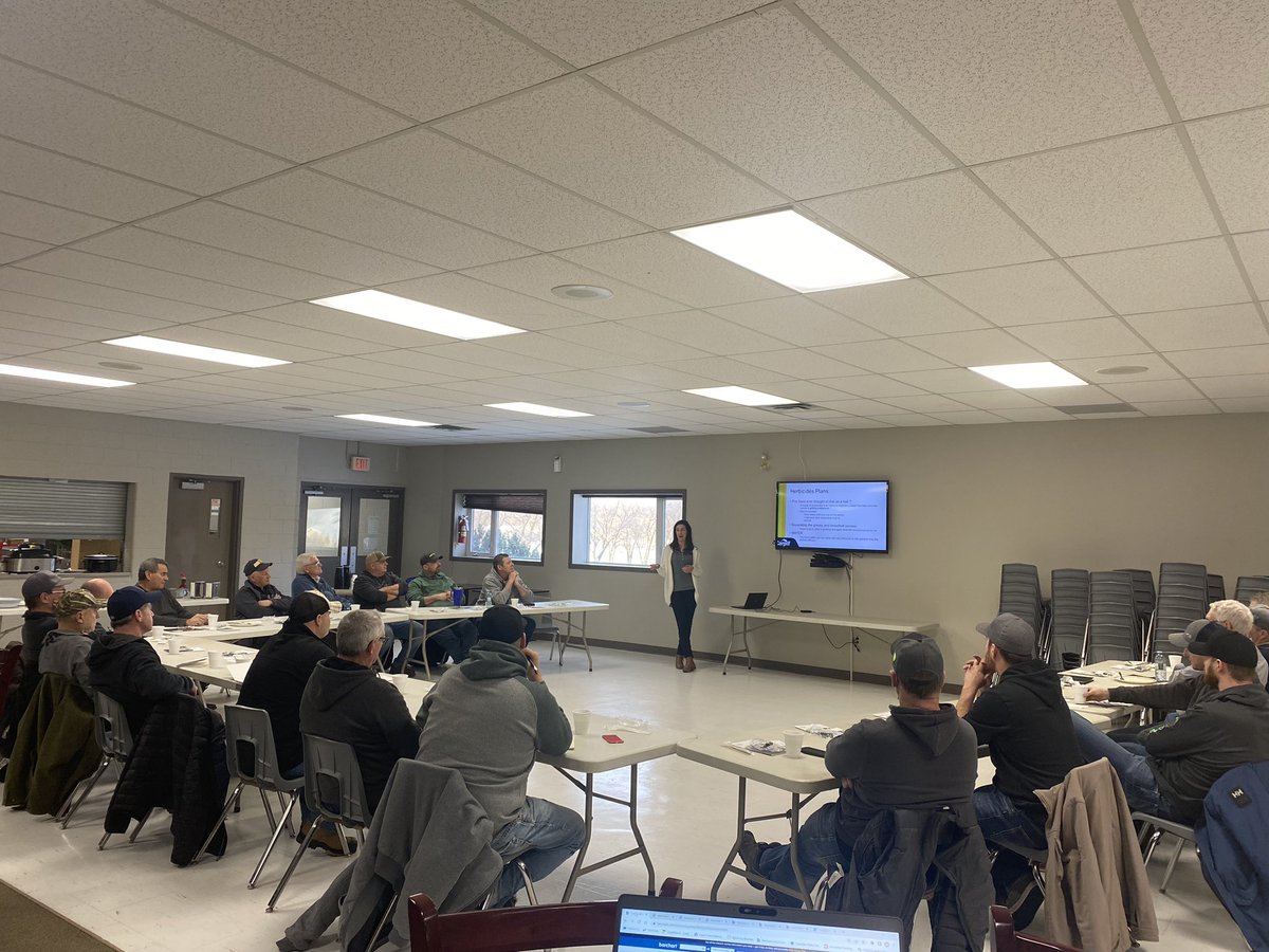 Great turn out in Hamiota today for our full farm risk management meeting! <a href="/CargillAgCanada/">CargillAgCanada</a> #canadianag
