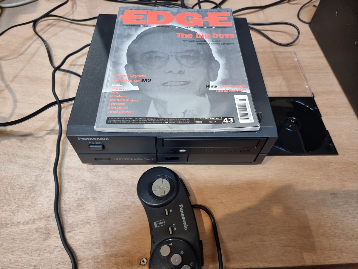 pix_preserve's tweet image. in 1997 we believed in it.  #3DOM2