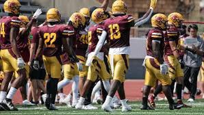 AGTG after a Great conversation with @Coach_CoopFB I am blessed to receive an offer from the University of Charleston <a href="/coachmarkf/">Mark Freeman</a> <a href="/coach_fuqua/">Durrell Fuqua, M.Ed</a> <a href="/AL_Recruiting/">AL Recruiting</a> <a href="/RecruitWarriors/">Thompson Recruiting</a> 🙏🏽🖤