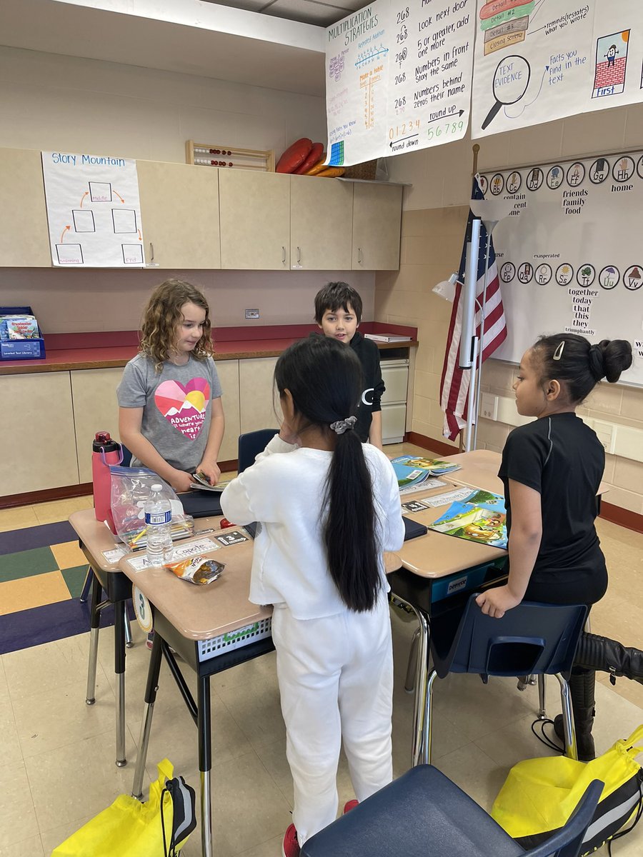 MrsStefJust's tweet photo. Using @KaganOnline’s Numbered Heads Together to determine the most important events in @MsKoepke3’s class this morning! #112leads #somosOT #OTmonarchs https://t.co/0JW3QfahaD