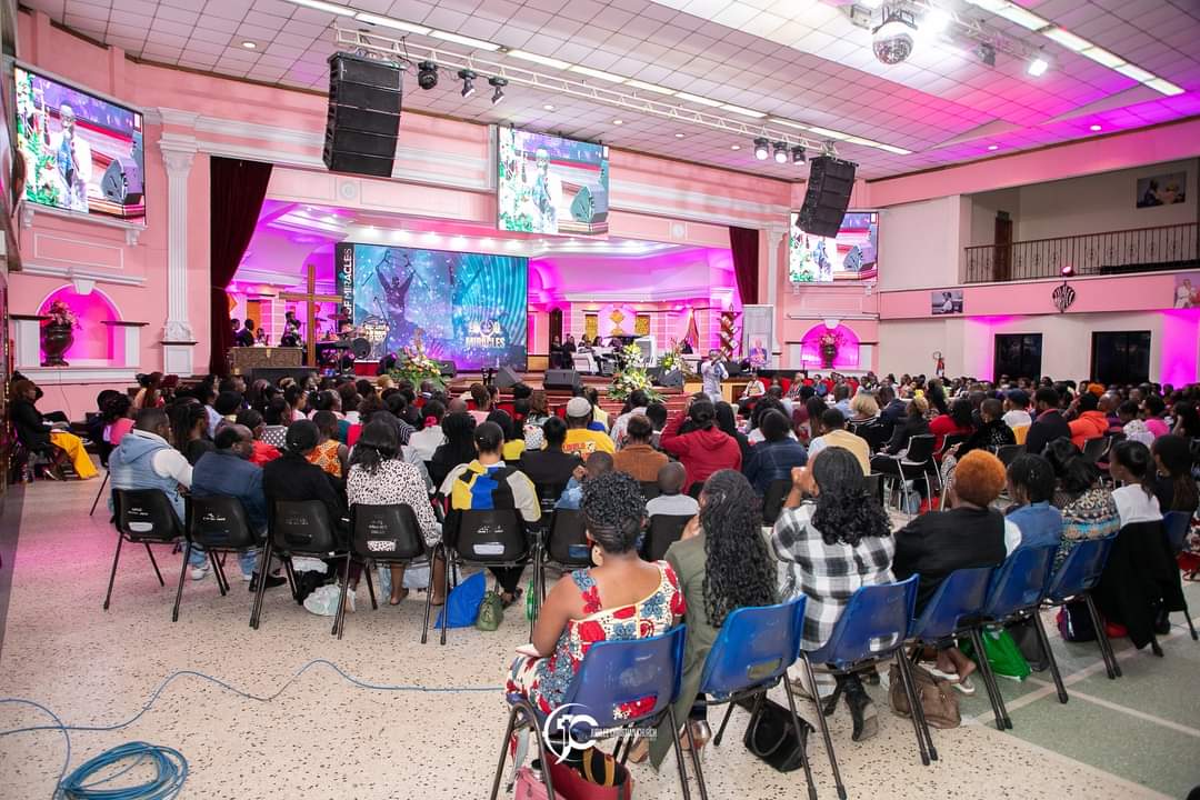 JccKenya's tweet photo. We're LIVE for Day 18 of #21DaysOfGlory 

https://t.co/t6j8Wm4QKj https://t.co/bZmeNNMzsT