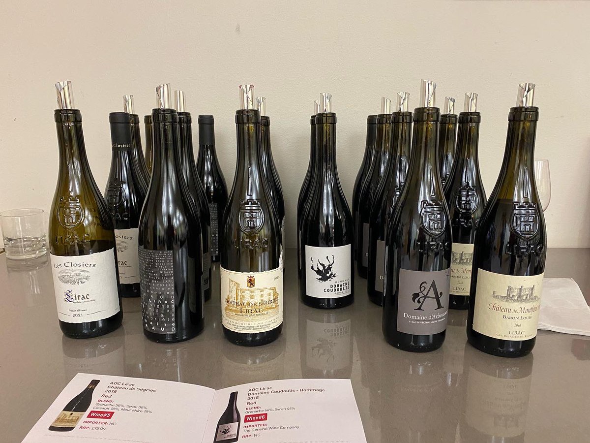 I was lucky to meet <a href="/jamiegoode/">Jamie Goode</a> with <a href="/UKSommeliers/">UK Sommelier Assoc.</a> at Lirac AOC Masterclass.

Lirac AOC is a Crus of the Southern Rhône neighbouring Tavel AOC. Although their wines are known for tranquil reds (less extraction, limited O2 exposure) today whites are climbing into prominence.t