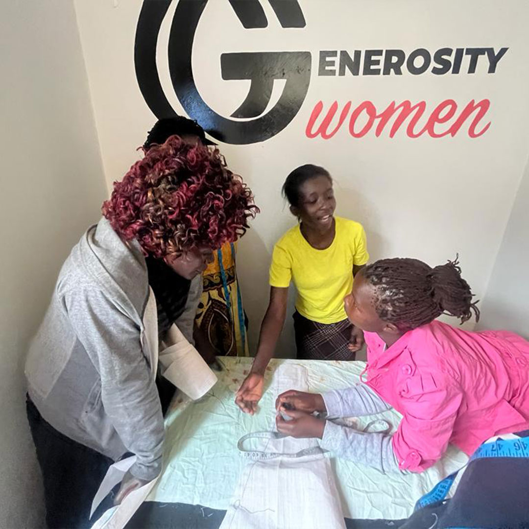GenerosityGloba's tweet photo. Your involvement enables women and girls at the Kibera women's center to attain special skills, they can then utilize to become economic drivers within their communities.

Join our ⭕ of difference-makers TODAY at https://t.co/Ijdr3rKctZ.

#WeAreGenerosityGlobal #GenerosityWomen https://t.co/jz5fYVE44u