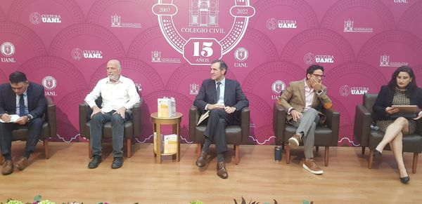inenuevoleon's tweet photo. La UANL y el INE Nuevo León presentan el Libro: Elecciones Bajo el Covid-19 en América Latina, en el Centro Cultural Colegio Civil. https://t.co/uL1dZuag0z