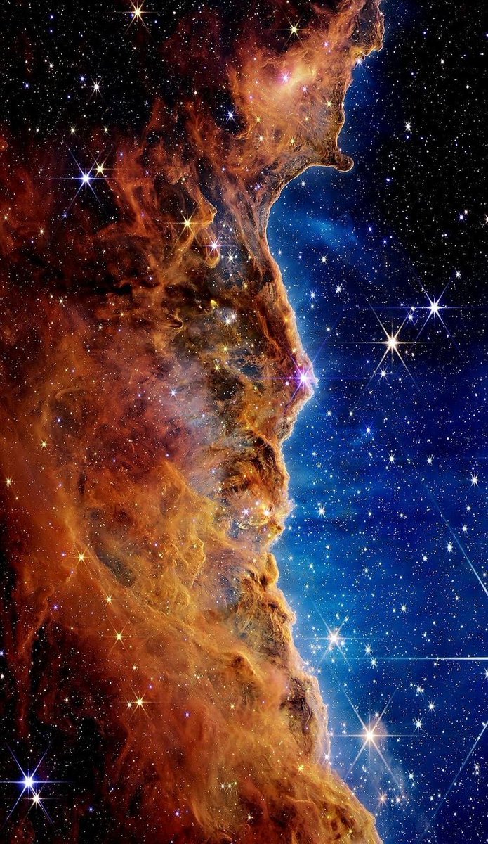 Hello_68's tweet image. We’re a molecule of stars !