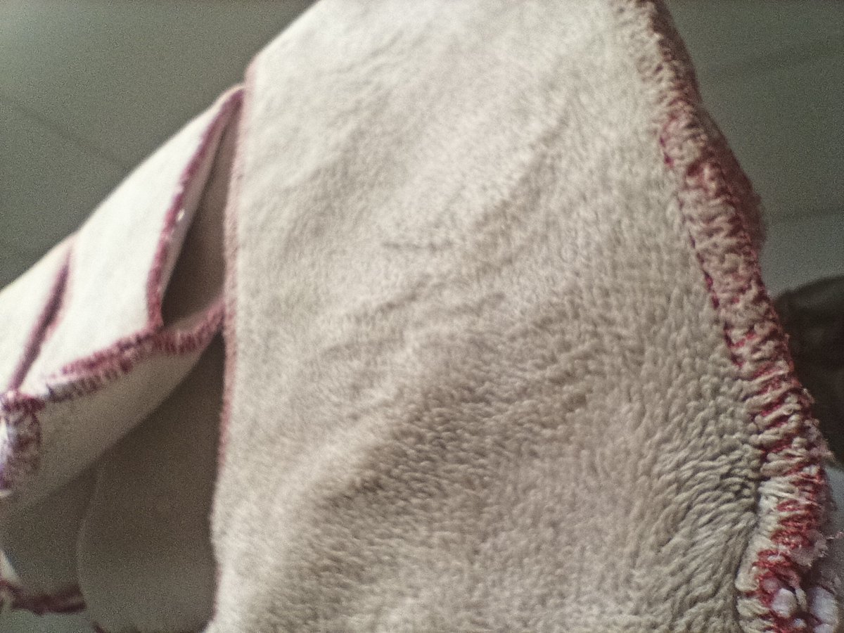 🤩 Regardez ces couleurs ! Et ces inserts toux doux et tout propres, lavés par nos soins.
🎁 Et si l'idée de cadeau du mois de décembre était d'offrir un test en #CoucheLavable à votre bout de chou ?

ℹ️ Besoin d'infos ? C'est par là : lestontonslaveurs31@gmail.com 📧