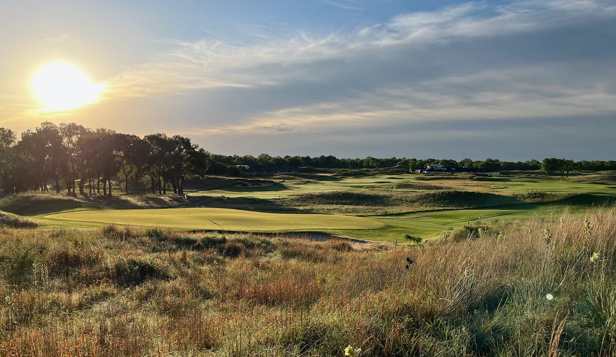 Cordlwalker's tweet image. Excited to announce that Ballyneal and Prairie Dunes will be starting a dual internship program this 2023 season! A great opportunity to experience very different climates and maintenance practices at two highly regarded courses.
Pm @griess_cory or myself for more information.