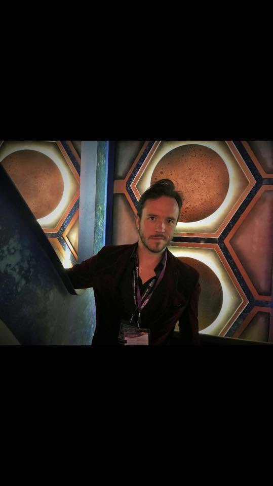 mrrobertbrendan's tweet photo. All of this drama over a Console room leak… when we all know this one is easily the most beautiful. #doctorwho #petercapaldi #tardis #consoleroom #michaelpickwoad https://t.co/QONoYUKHBH