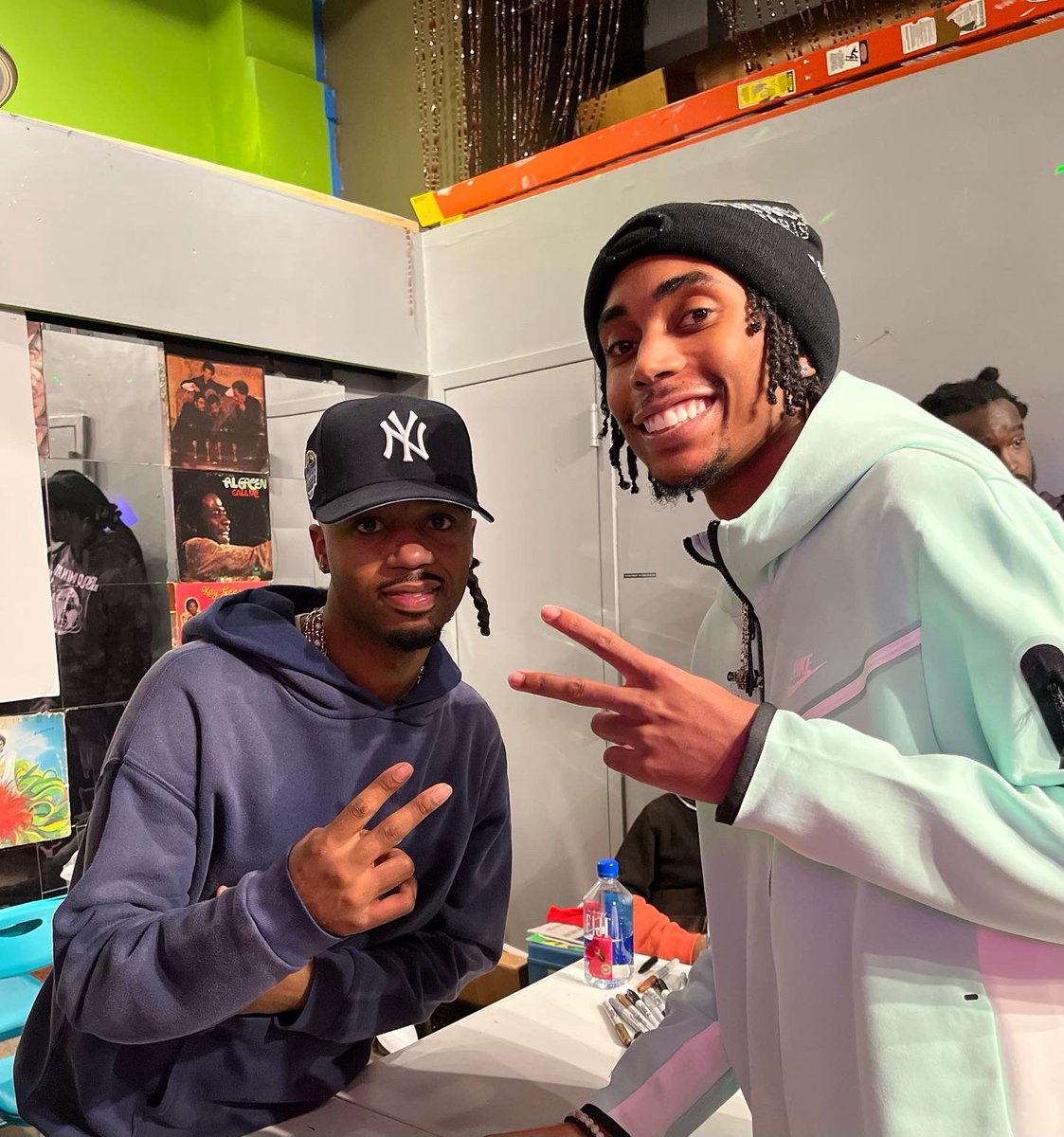 Prodchoppabeatz's tweet photo. First meet and greet 🔥@MetroBoomin #HeroesandVillains https://t.co/h1MlhnhRek