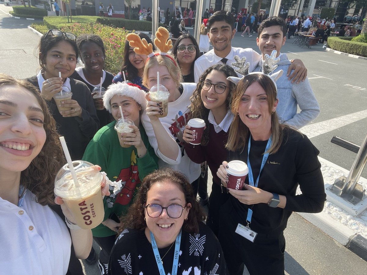 GemmaRo82's tweet photo. Gingerbread lattes all round for this lot…🎅🏼💛👏 #Christmasinthedesert https://t.co/t9CVIH1QB8