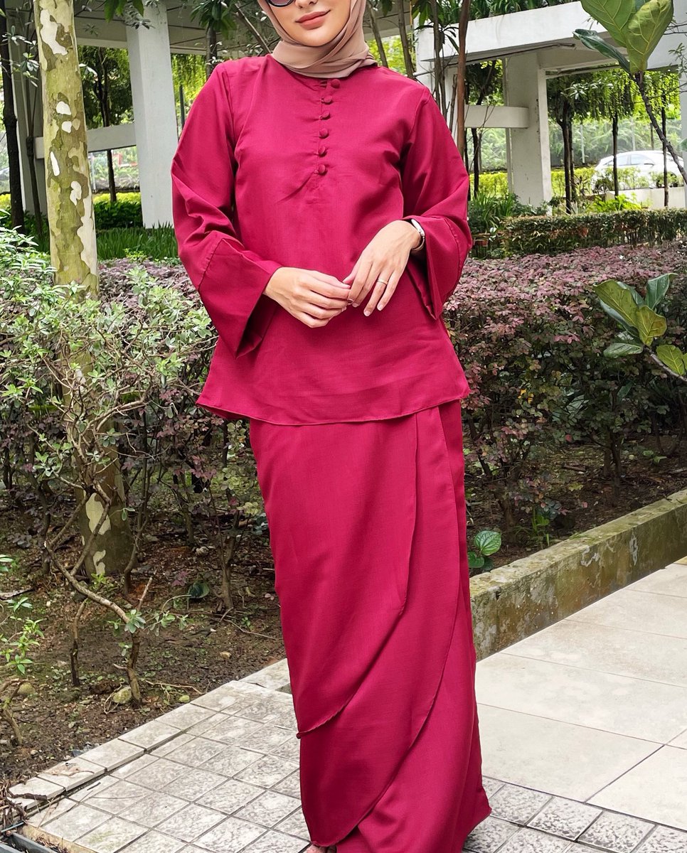 tattyhassan's tweet photo. Asyik gi kenduri orang je, kenduri kita bila? https://t.co/ERnbn74N8H