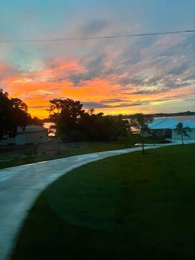 HighCoSheriff's tweet photo. Good Morning, Highlands County!

“You’ve got to wake up each day and understand what that day is about; you’ve got to have personal goals.” — Cary Cohn

This photo was taken by Carol Candy Walters-Francis. 

#GoodMorningHighlandsCounty #highlandscountyfl #whywelivehere https://t.co/DSfPw5nnnI