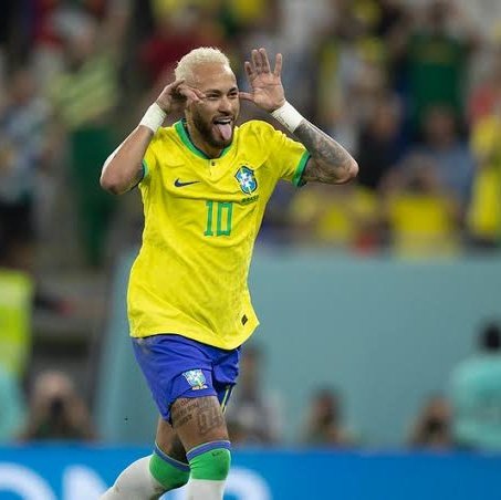 mundodabola's tweet photo. “Eu quero Brasil x Argentina na semifinal da Copa. Quero confusão, tumulto, caneta do Neymar, Messi chorando...”

🎙 Fred, na Globo.
📸 Lucas Figueiredo | Reprodução https://t.co/0n9QAmRrBE