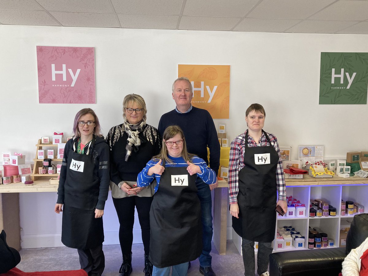 eugenereid's tweet image. Popped into Alternate Angles. The staff doing a fantastic job helping adults with learning difficulties in their journey  to employment and engagement in the community! Harmony Studio members produce sustainable &amp;amp; organic focused products.  Make a visit. @ParityTriangle