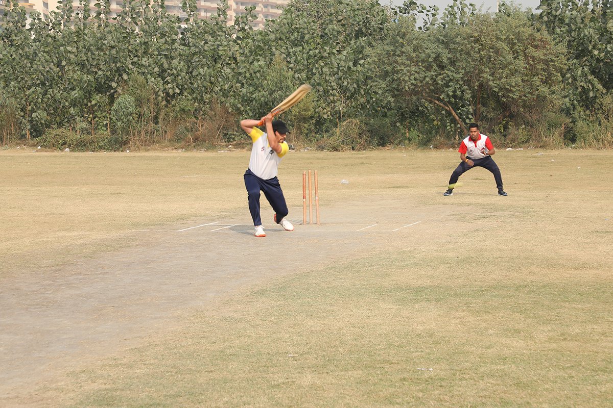 SourceSoftSol's tweet image. Source Daredevils Champions!
Source Warriors 63/7(11.3) vs Source Daredevils 64/3(10.0). Source Daredevils won by 7 wickets
tinyurl.com/nxmu6wfn
#InternalCricketTournament #Cricket2K22 #sourcesoftsolutionfun
#sourcesoftcricket #sourceinfotechcricket #sourceinfotechcricket2022