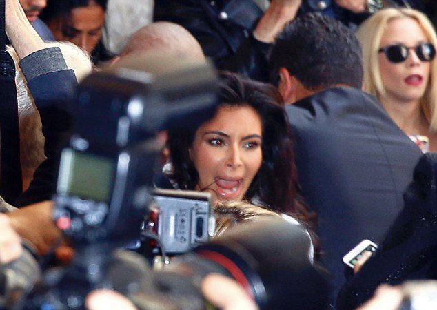 Me trying to get across the shop floor as a bookseller at peak fending off 100 enquiries 😂