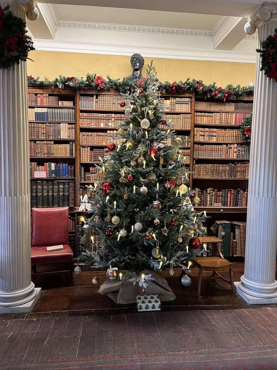 WallingtonNt's tweet photo. It’s #NationalChristmasTreeDay so we’re sharing a few of the trees helping make Wallington feel extra festive this year. Do you have your tree up yet? #feelingfestive #howmanysleeps @NT_TheNorth https://t.co/x7UOKYIcY2
