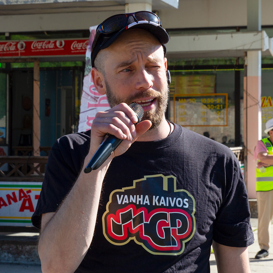 Esko Vihava on valittu Outokummun kaupungin viestintä- ja tapahtumapäälliköksi.

Viestintä- ja tapahtumapäällikön toimi avattiin haettavaksi 17.10.2022 ja 3.11.2022 mennessä tehtävää haki 16 henkilöä, joista haastateltiin 9 henkilöä. 

👉 Lue lisää tästä: bit.ly/3UOX88M