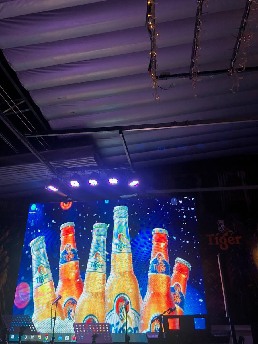 Samnang_Na's tweet photo. HBD…🍺🍺🍺 https://t.co/VaZxkE4Jvq