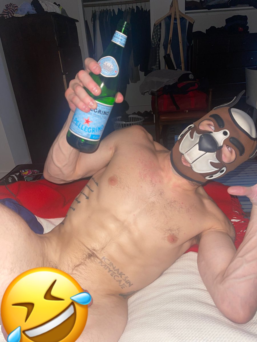 Nizzy got into the sparkling water again follow <a href="/nizzypup/">PupBoyNizz</a> for the full photo!!! #stupiddog!