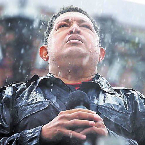 Hoy, a diez años del mensaje de nuestro Comandante Chávez, ratifico mi compromiso de luchar por la Unidad de las y los Chavistas.
#ChavezPorSiempre