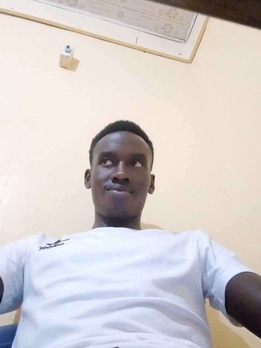 KeybwageDommy's tweet image. @Twitter @Kiss100kenya @k254 @citizentvkenya @StandardKenya @SafaricomPLC @Safaricom_Care @CNN @cnnbrk @guardian @guardiannews @KTNNewsKE @KBCChannel1 @MpashoNews @nipashenews @TwitterTV @citizentvkenya @radiomaisha  
No Madaraka Day Celebrations in Kenya on 12th. Tell them