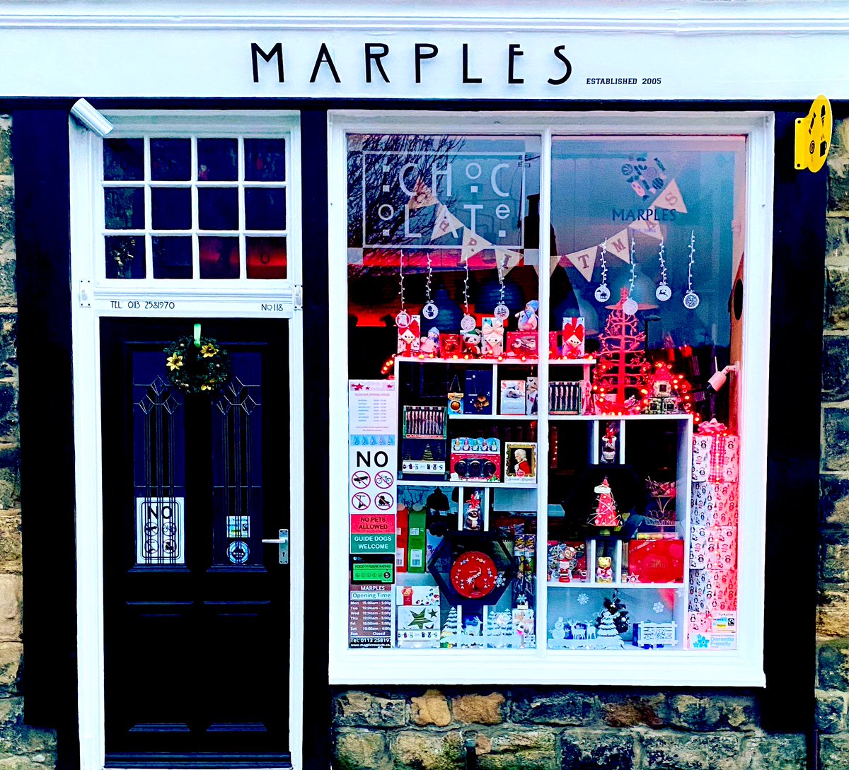 Marplessweeties's tweet photo. #opentill8tonight #horsforthwinterwonderland #hellohorsforth #hohohorsforth #latenightshopping #thursdaylatenightshopping 
#christmas #christmas2022 #luxurychocolate #chocolate #chocolateshop #horsforth #sweets #leeds #yorkshire #shoplocal #independentshop #open7daysaweek #gifts https://t.co/bIAnne62Wq