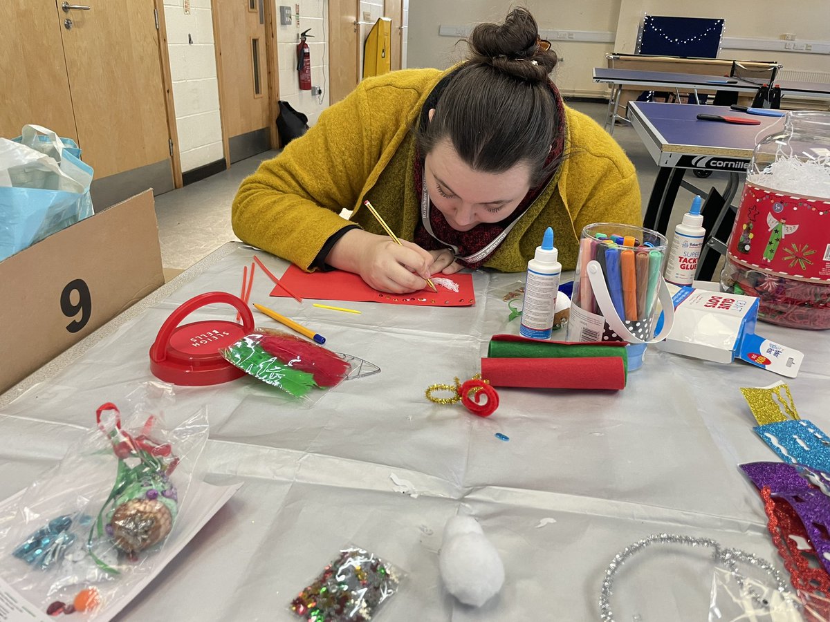 RunshawRadio's tweet photo. Our LGBTQ+ club this afternoon - we’ve had arts and crafts, music and games.
A great safe space for our college community to relax and make friends.
#Runshaw https://t.co/q0Ckht1TgD
