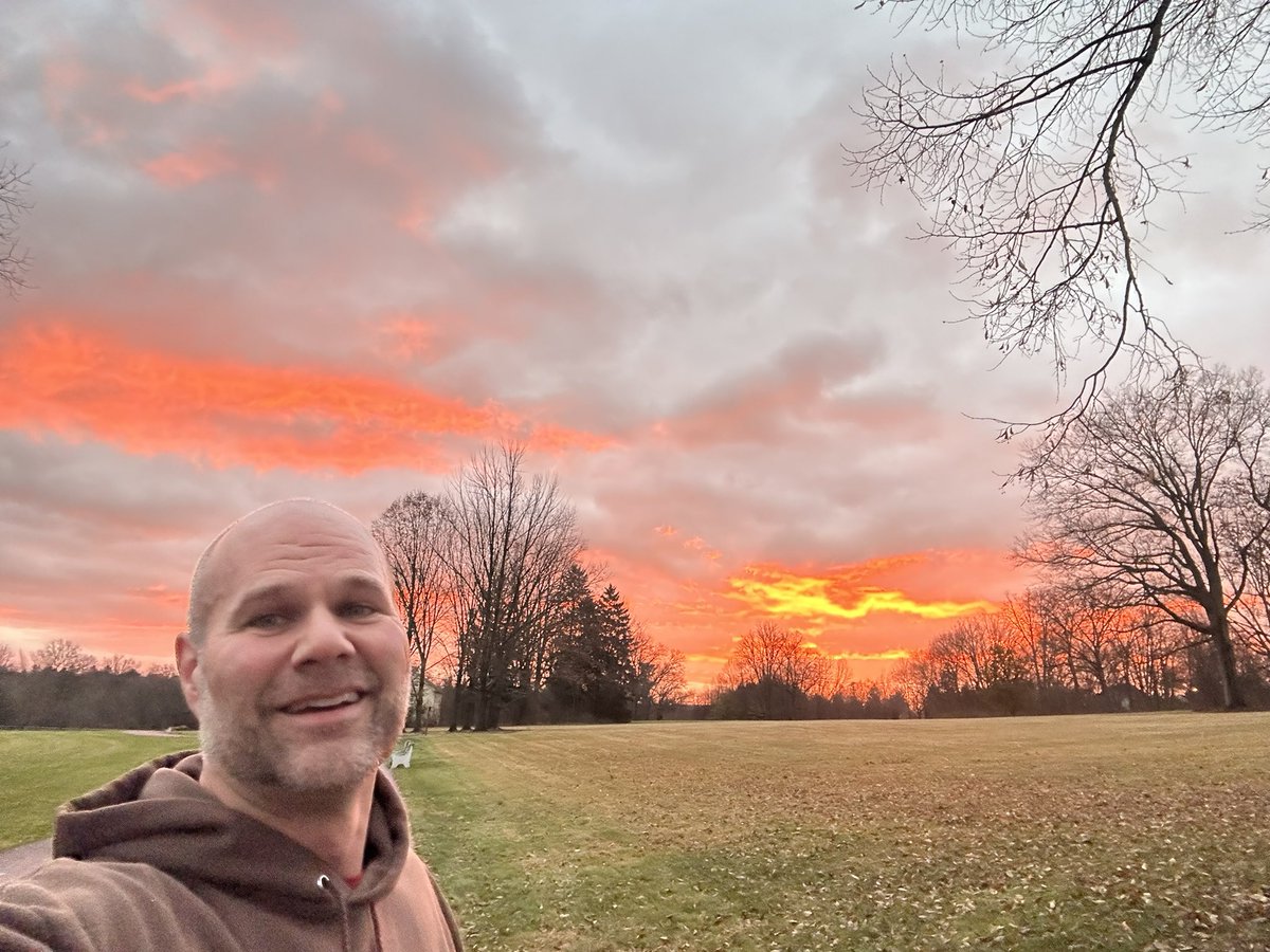 MrWeimann's tweet photo. Reward for #running 
#runandrant #thursdaymorning #ThursdayThought https://t.co/gpf4u7OSIC