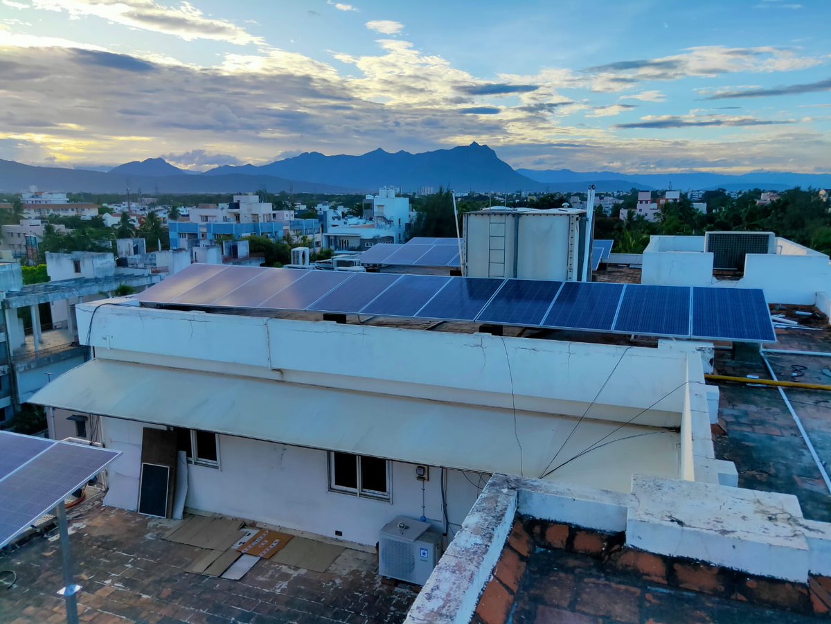 Devsolar_'s tweet photo. We have successfully Installed and Commissioned 40KW Solar On Grid System to our Customer.

#devsolar #renewableenergy #solarsystem #solarpowerplant #solarpowergeneration #GoGreen https://t.co/kNtWq3PP0p