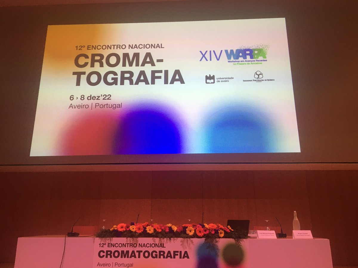 annalaura_mstrn's tweet photo. It has been a pleasure to present our targeted approach by GCMS to study #dentritic #cells #metabolism at the 12ENC of the Portuguese society for chromatography! Thank you #LECO and the organising committee for inviting me #immunometabolism #metabolomics #keynotespeakers https://t.co/gfcoMpVLCh
