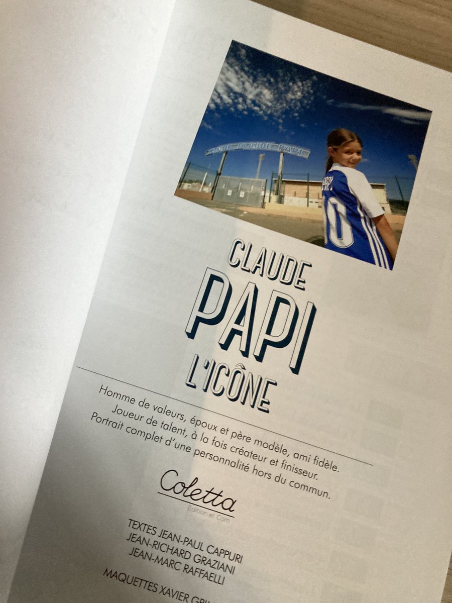 JeanYvesLoes's tweet photo. Un grand merci @JCappuri @jmraffaelli #JeanRichardGraziani @XavierGrimaldi #EditionColetta pour ce magnifique ouvrage #ClaudePapi L’Icône ;-) et merci trop sympas votre accueil et vos petits mots de dédicace ;-) ! A bientôt. https://t.co/e1p3zMtKqC