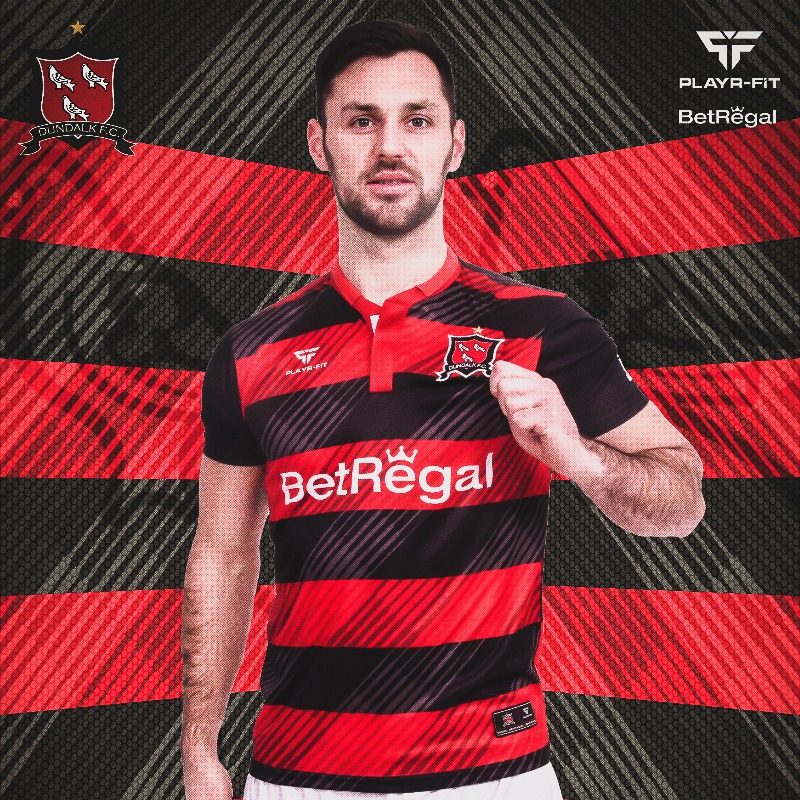 DundalkFC's tweet photo. 🔴⚫️ We will attack...in 𝐫𝐞𝐝 𝐚𝐧𝐝 𝐛𝐥𝐚𝐜𝐤!

Our new 2023 @PlayrFit away kit is here.

Pre-order it at the official launch in the Lilywhite Lounge this evening between 7pm-9pm.

Buy it from our Christmas Shop at Oriel Park which opens at 6pm on Friday.

🔴⚫️ #CmonTheTown