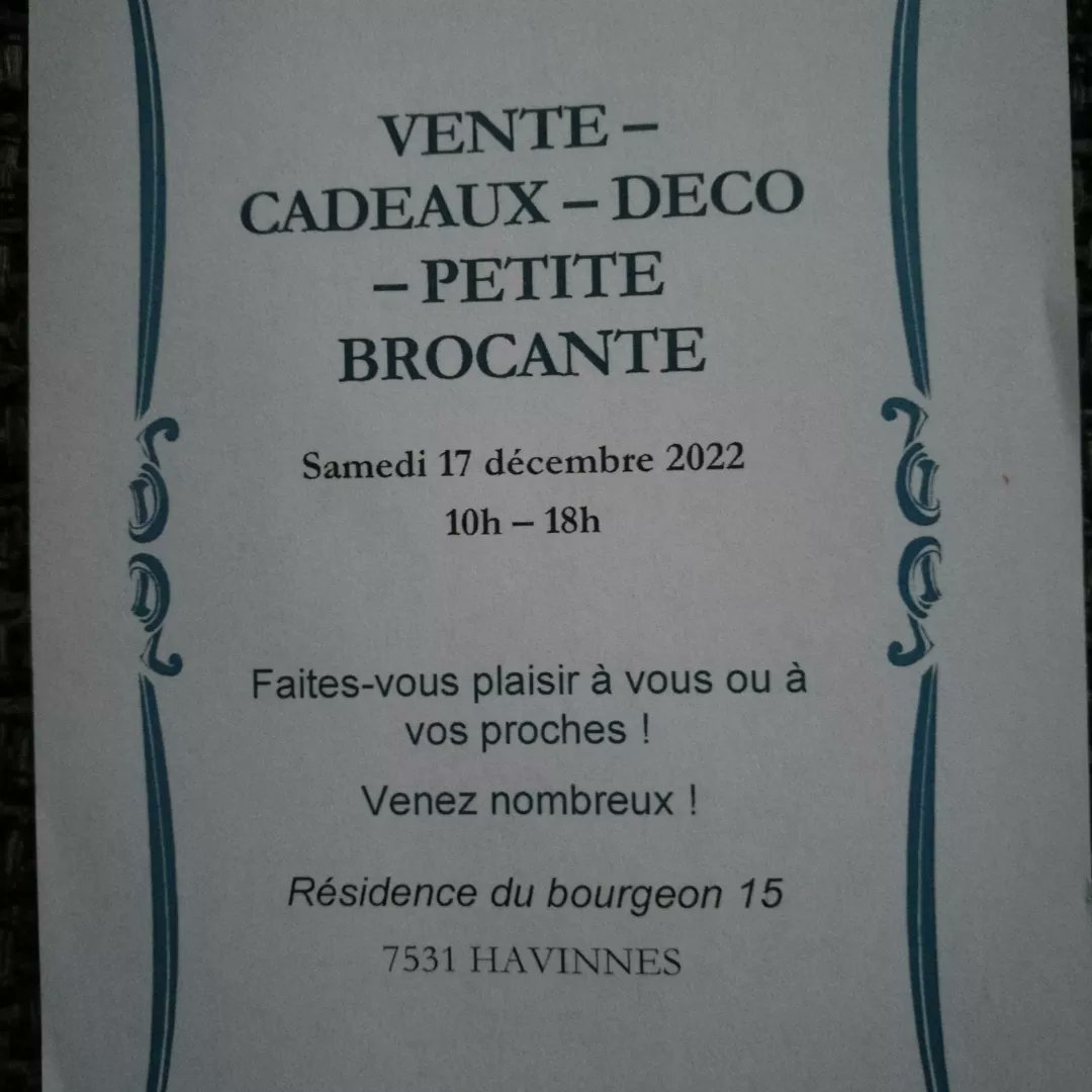 christmj75's tweet photo. Bonjour tout le monde ! 😊 N'oubliez pas le 17 décembre de 10 à 18h. Notez la date et venez nombreux ! 😉 Regardez les quelques photos qui vous donneront un avant goût de ce que vous pourrez trouver. https://t.co/41v9lWcBzU
