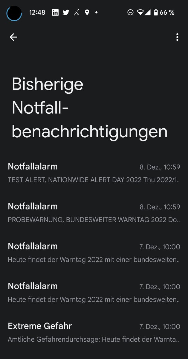 PatZellerPhoto's tweet photo. @DLF Ich wurde gestern bereits vorab damit überrascht, somit war die Spannung heute doch überschaubar https://t.co/l97ev8YI9w