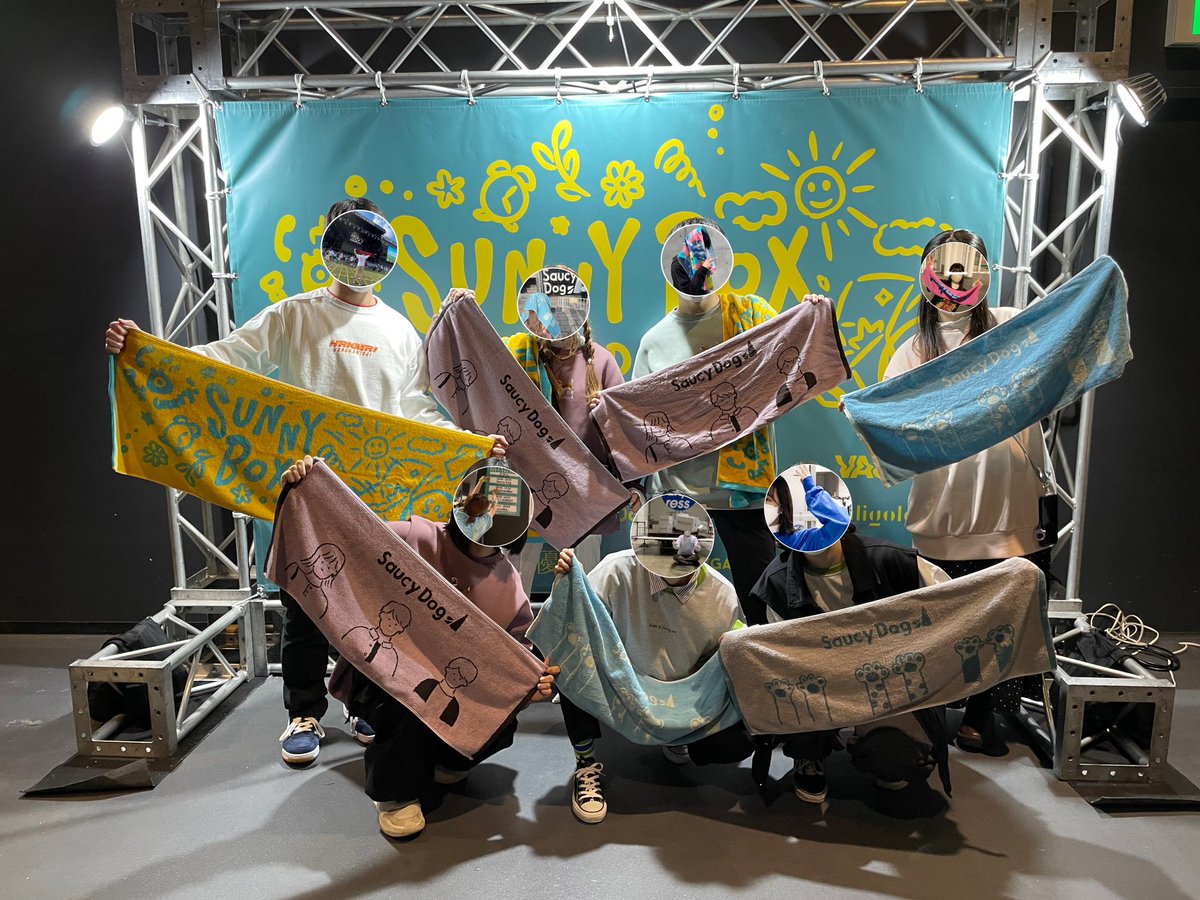 sd_hnko6o9's tweet photo. Saucy Dog 対バンツアー2022
 “SUNNY BOX“  w/ハルカミライ

ツアーファイナル！！
最後の最後に東京聴けて嬉しかったし、
5公演も行けて幸せすぎた🥲🤍
沢山お友達もできて幸せー！！🐶

#SUNNYBOX #SaucyDog https://t.co/w3v7P0Xpto