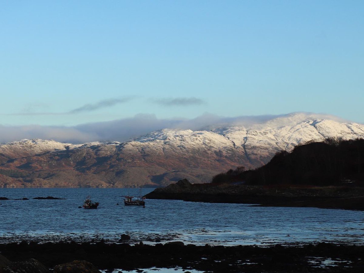 Hay una vista muy diferente hoy desde mi hogar en Glenuig, Escocia! El invierno viene….