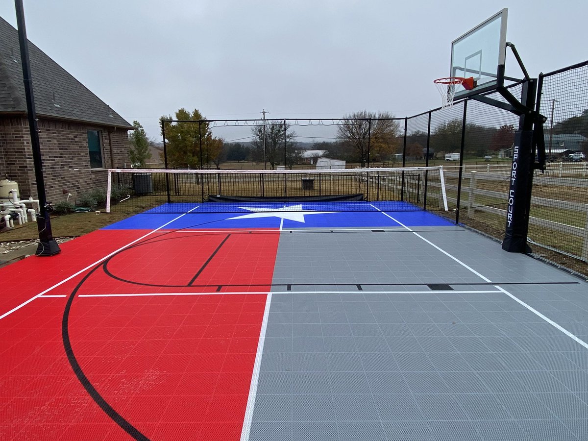 NEXCourtTX's tweet photo. Another completed family court this week! Lori G in Azle, Tx. It’s a 30’ x 50’ Sport Court Powergame with 10’ x 20’ rebounder, hoop, LED light. @sportcourt1974 @NEXCourtTX https://t.co/kJsPmnK8pn