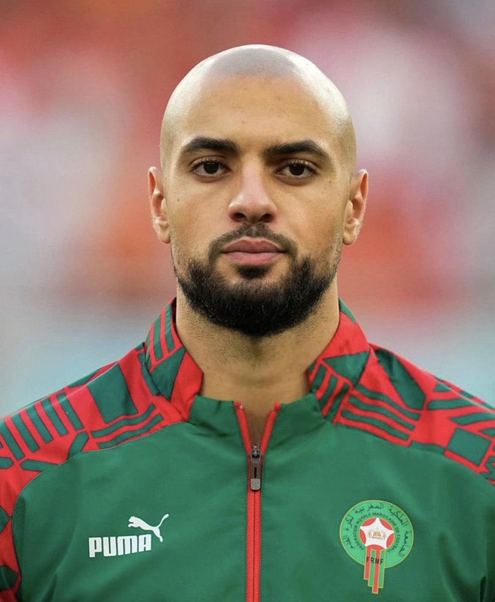 donilapute's tweet photo. Amrabat / Amcasa https://t.co/mYjqaGW5kL