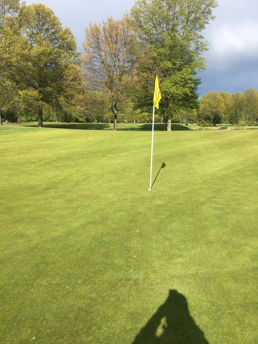 apbinder16's tweet photo. @flushingitgolf Throwback to the weirdest looking hole in one and not being able to celebrate since all the bars were closed https://t.co/DCPM40e279