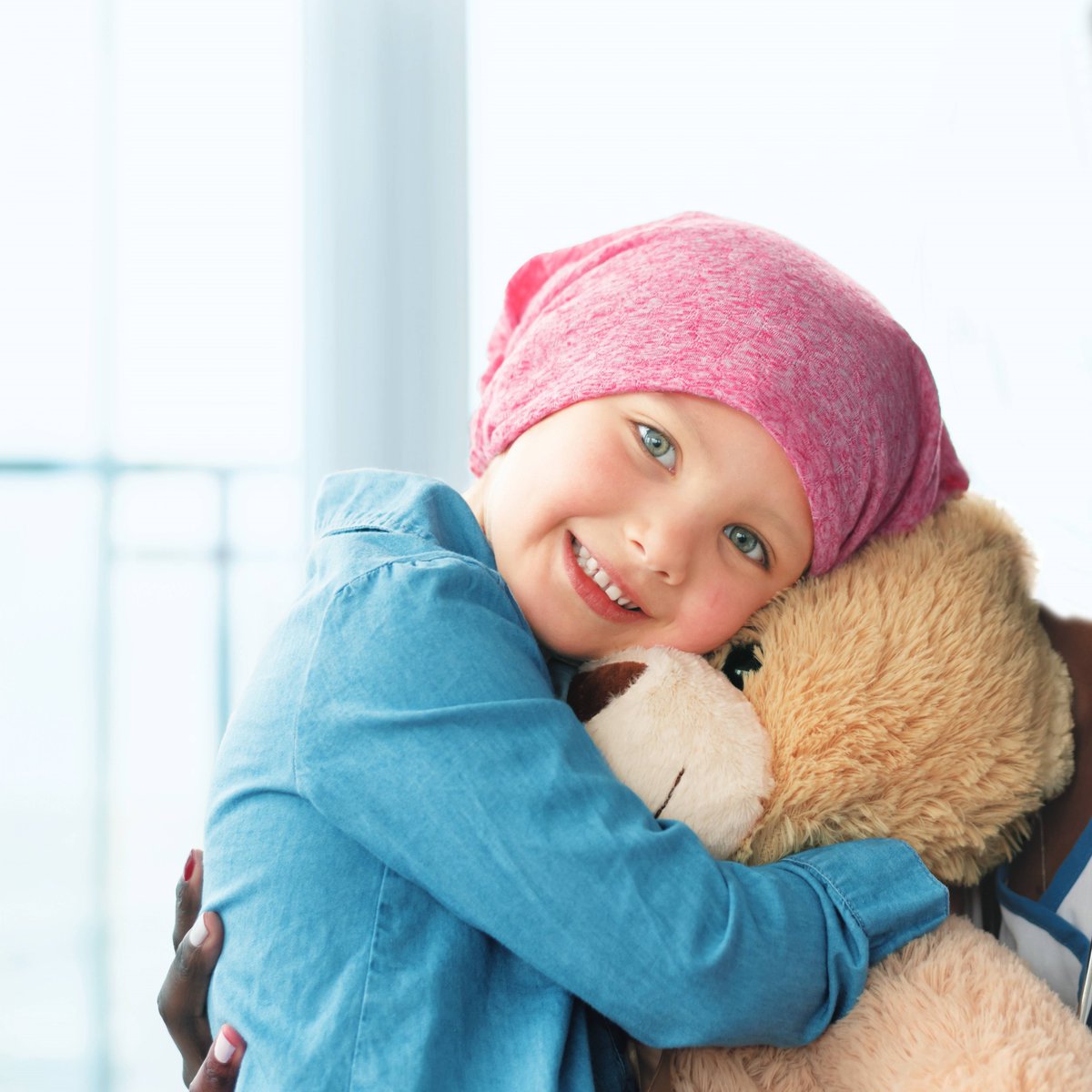 Krebs_Forschung's tweet photo. ��Warum gerade Nora? Warum ausgerechnet unsere Tochter?» Solche Fragen stellen sich wohl alle Eltern, die erfahren müssen, dass ihr Kind an Krebs erkrankt ist.
Vielen Dank, dass Sie Forschung im Bereich #Kinderkrebs fördern: https://t.co/SZwuVuCIe5
#damitHeilungzurRegelwird https://t.co/9EwQTUjkbv