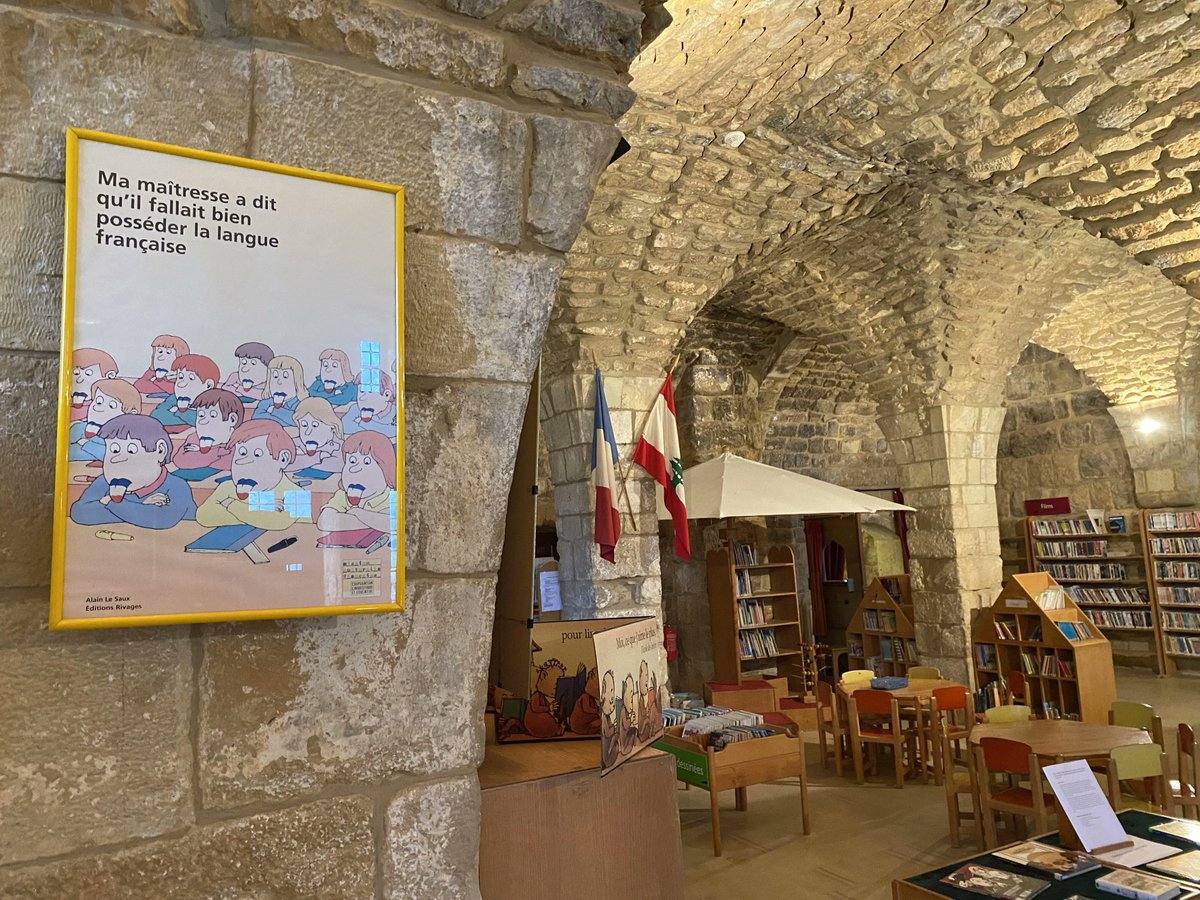 REPORTAGE > Au Liban, le livre en résistance buff.ly/3UAnuLq

🗣️Dans un pays en faillite, Livres Hebdo a rencontré les professionnels acharnés d'un secteur du livre qui, à l'instar de la société entière, se bat pour sa survie.